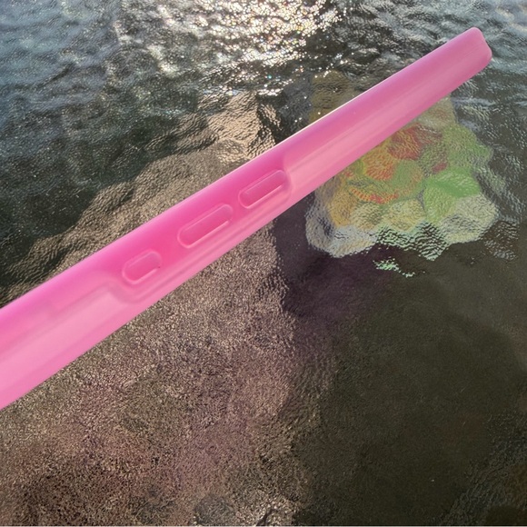 Pink OtterBox Symmetry Case for iPhone 15 Pro Max - Picture 5 of 6